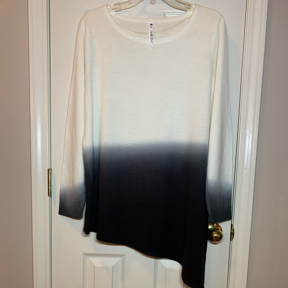 Leo & Nicole Ombré Ivory to Charcoal Tunic Sweater, Soft Acrylic Knit, 1XL, EUC